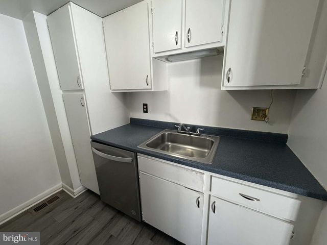 111 EASTFORD CT, Parkville, MD 21234