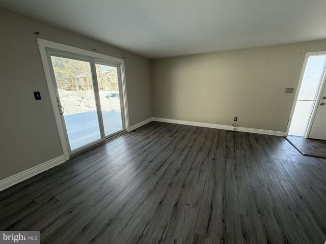 111 EASTFORD CT, Parkville, MD 21234