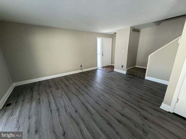 111 EASTFORD CT, Parkville, MD 21234