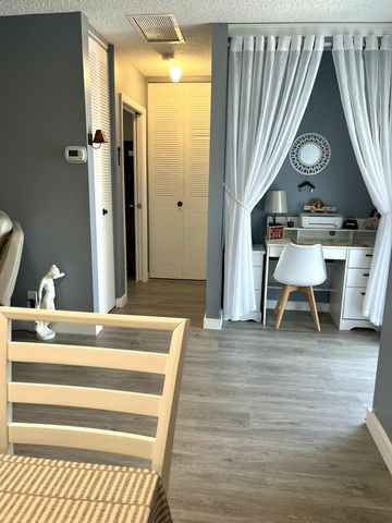 2551 Emory Drive W A, West Palm Beach, FL 33415