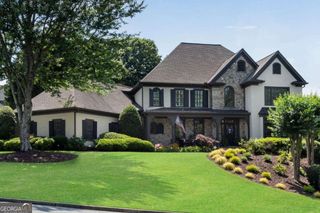 5995 Ettington Drive, Suwanee, GA 30024