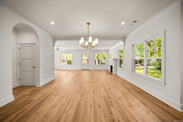 1705 N Taylor Street, Little Rock, AR 72207