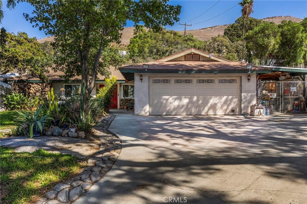 4581 Crestview Drive, Norco, CA 92860 — photo 2