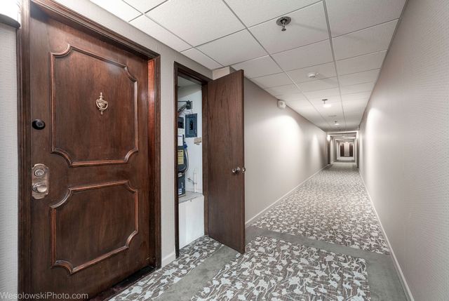 1400 N Yarmouth Place 413, Mount Prospect, IL 60056