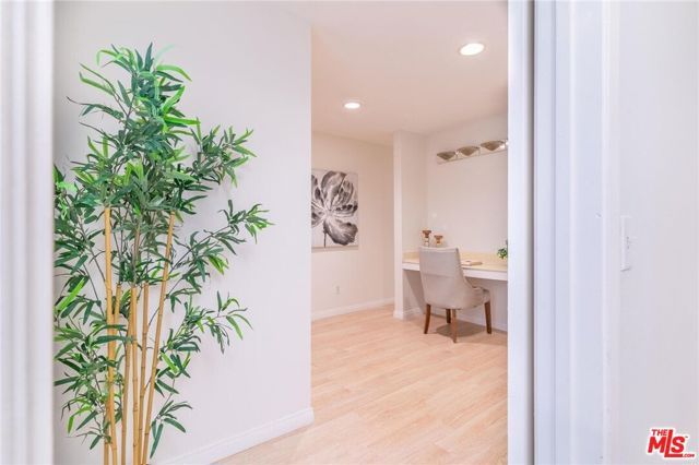 1940 N Highland Avenue 42, Los Angeles, CA 90068