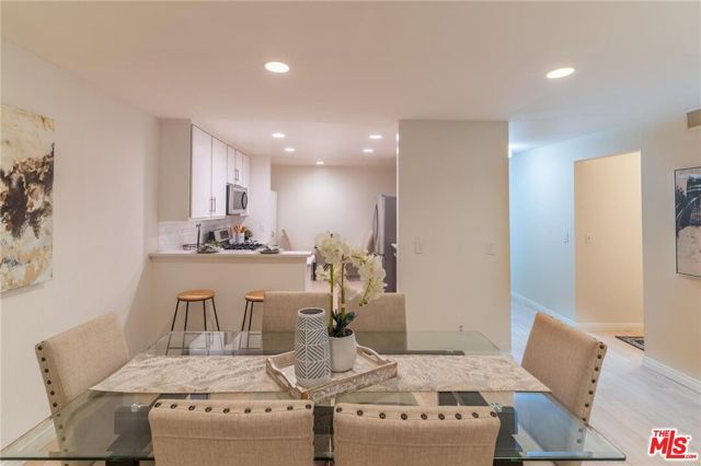 1940 N Highland Avenue 42, Los Angeles, CA 90068