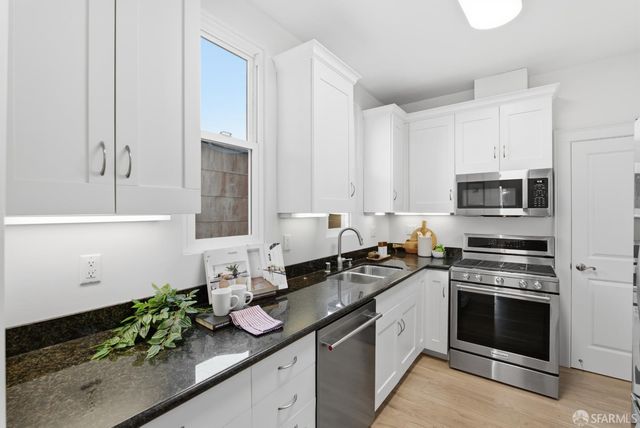 724 16th Avenue 2, San Francisco, CA 94118