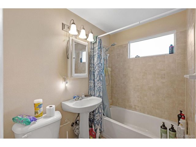 4956 Umatilla St, Denver, CO 80221