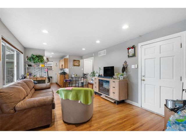 4956 Umatilla St, Denver, CO 80221