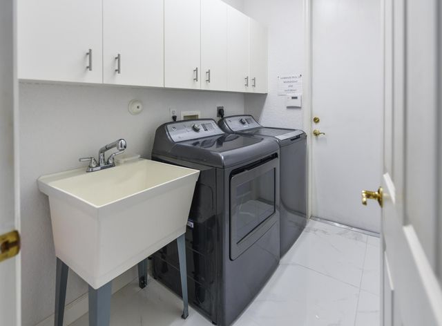 6703 Catania Drive, Boynton Beach, FL 33472