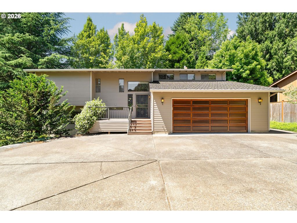 6010 Sw TEXAS Ct, Portland, OR 97219