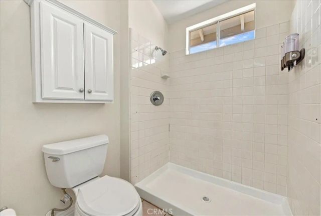 1133 Fernleaf, Corona, CA 92881
