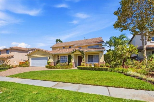 1133 Fernleaf, Corona, CA 92881