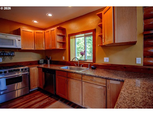 31366 Se JACKKNIFE Rd, Eagle Creek, OR 97022