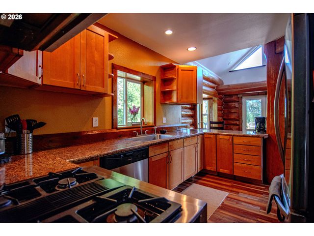31366 Se JACKKNIFE Rd, Eagle Creek, OR 97022
