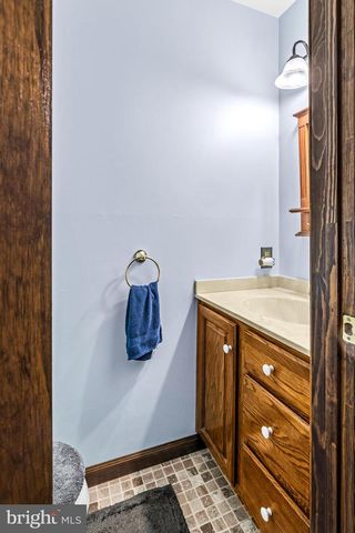 9 AUDUBON CIR, Stevens, PA 17578
