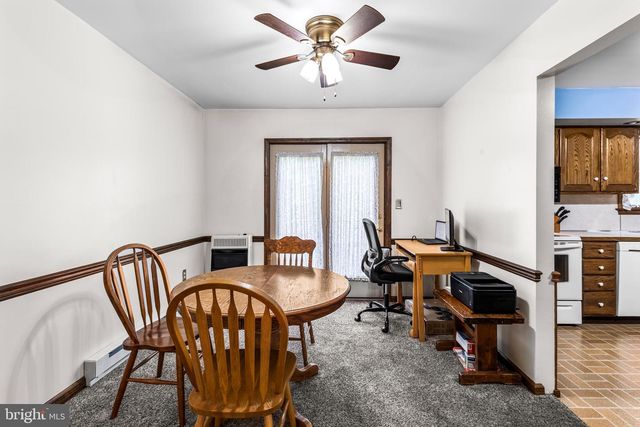 9 AUDUBON CIR, Stevens, PA 17578