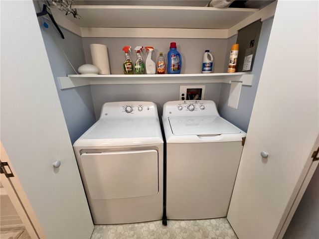 230 W Berkeley St 2101, Uniontown, PA 15401