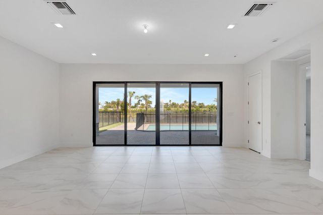 13079 Feathering Way, Palm Beach Gardens, FL 33412