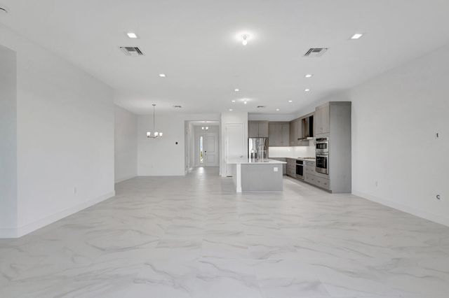 13079 Feathering Way, Palm Beach Gardens, FL 33412