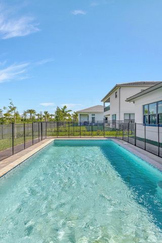 13079 Feathering Way, Palm Beach Gardens, FL 33412