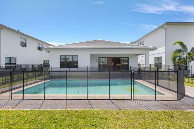 13079 Feathering Way, Palm Beach Gardens, FL 33412