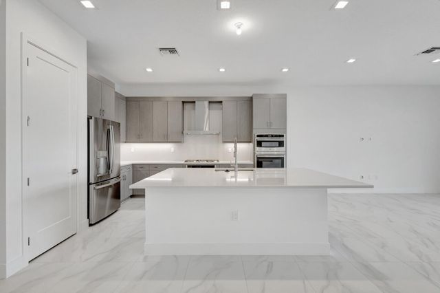 13079 Feathering Way, Palm Beach Gardens, FL 33412