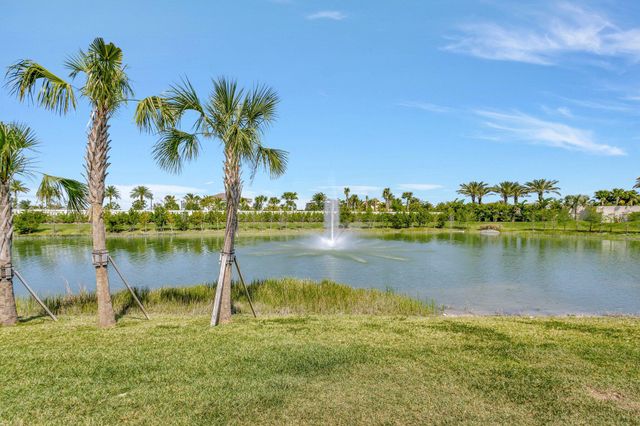 13079 Feathering Way, Palm Beach Gardens, FL 33412