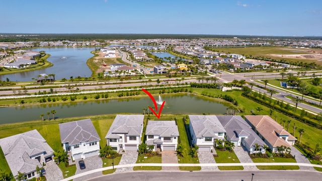 13079 Feathering Way, Palm Beach Gardens, FL 33412