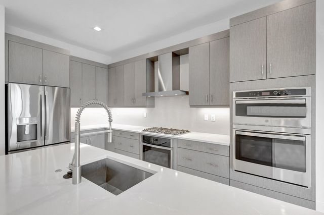 13079 Feathering Way, Palm Beach Gardens, FL 33412