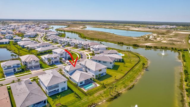 13079 Feathering Way, Palm Beach Gardens, FL 33412