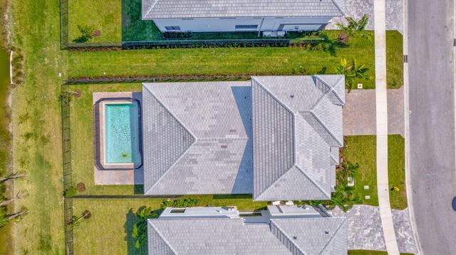 13079 Feathering Way, Palm Beach Gardens, FL 33412