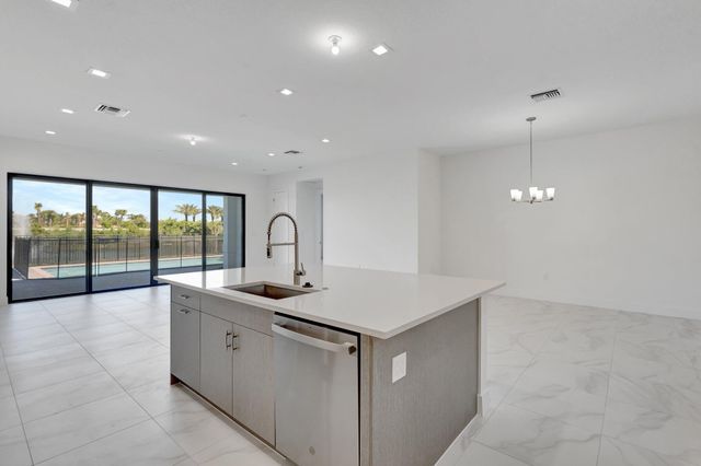 13079 Feathering Way, Palm Beach Gardens, FL 33412