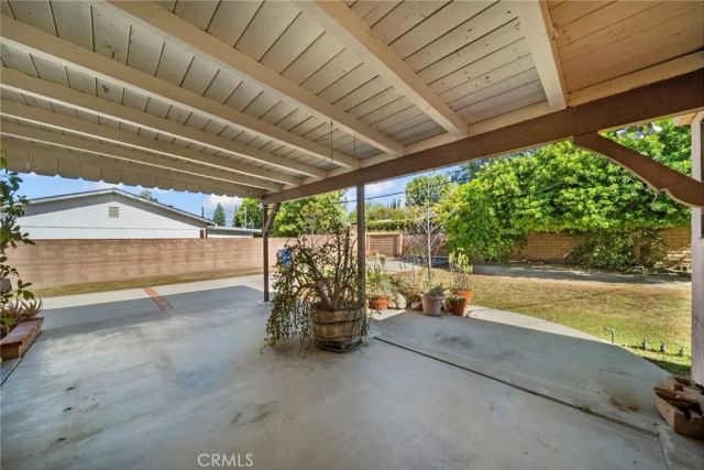 18427 San Fernando Mission, Porter Ranch, CA 91326