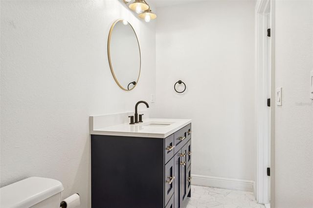 11606 LIPSEY ROAD, Tampa, FL 33618