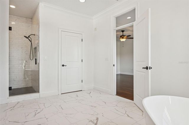 11606 LIPSEY ROAD, Tampa, FL 33618