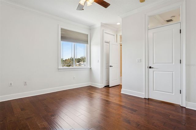 11606 LIPSEY ROAD, Tampa, FL 33618