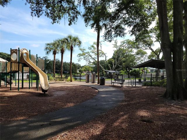 11606 LIPSEY ROAD, Tampa, FL 33618