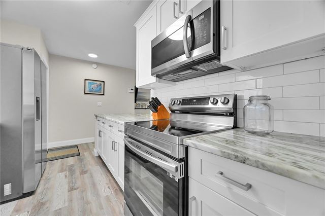 1765 24th Place SW, Vero Beach, FL 32962