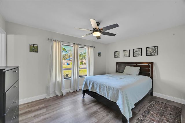 1765 24th Place SW, Vero Beach, FL 32962