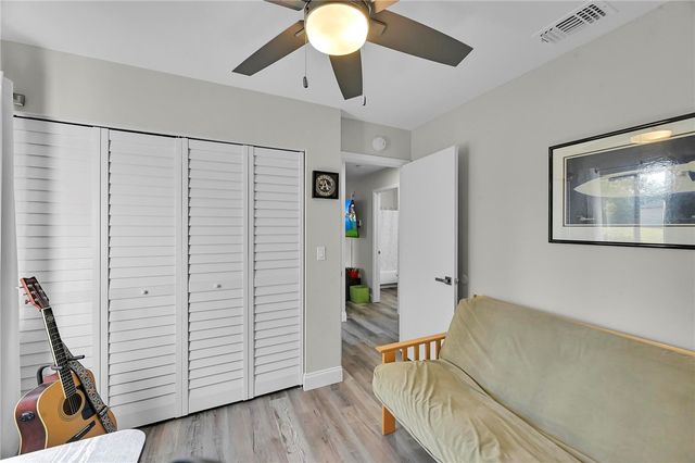 1765 24th Place SW, Vero Beach, FL 32962