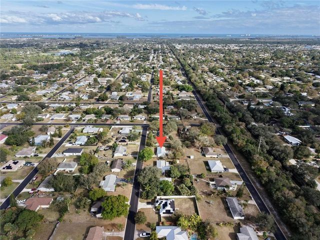 1765 24th Place SW, Vero Beach, FL 32962