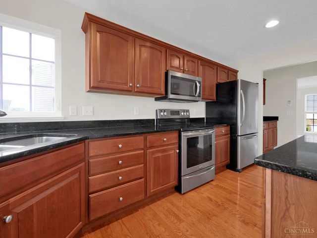 7507 Victoria Falls Avenue, Deerfield Twp., OH 45039