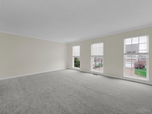 7507 Victoria Falls Avenue, Deerfield Twp., OH 45039