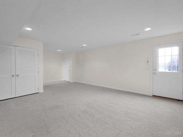 7507 Victoria Falls Avenue, Deerfield Twp., OH 45039