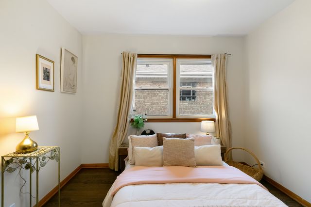 2402 N 77th Court, Elmwood Park, IL 60707