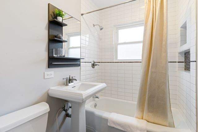 2402 N 77th Court, Elmwood Park, IL 60707