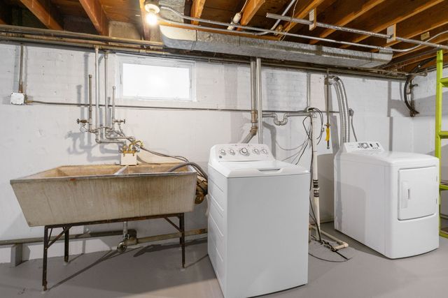 2402 N 77th Court, Elmwood Park, IL 60707