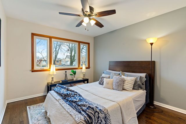 2402 N 77th Court, Elmwood Park, IL 60707