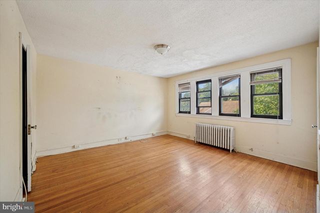 14 ROCK HILL RD, Bala Cynwyd, PA 19004